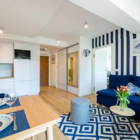 דירה 21b Niebieskie Z Basenem Krytym, Odkrytym, Sala Zabaw, Animacjami פודאובי