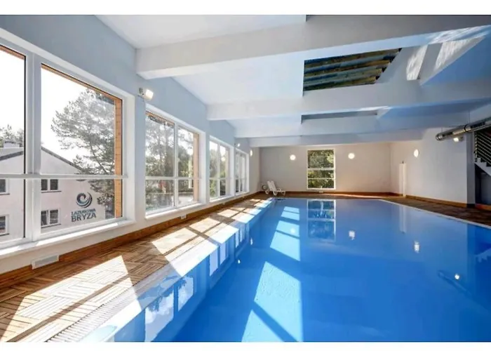 21b Niebieskie Z Basenem Krytym, Odkrytym, Sala Zabaw, Animacjami Поддомбе